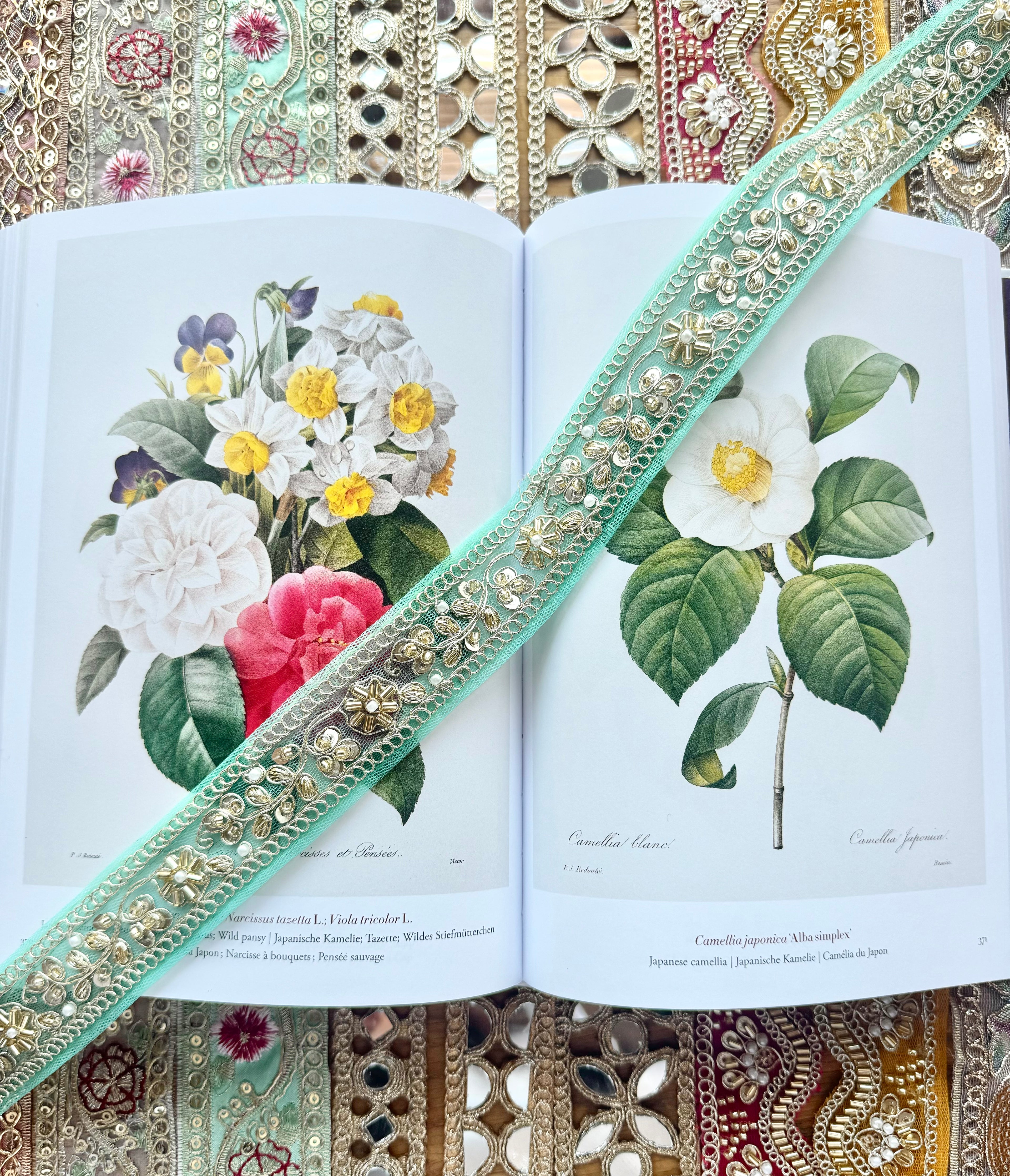 Camellia Belt  [Turquoise]